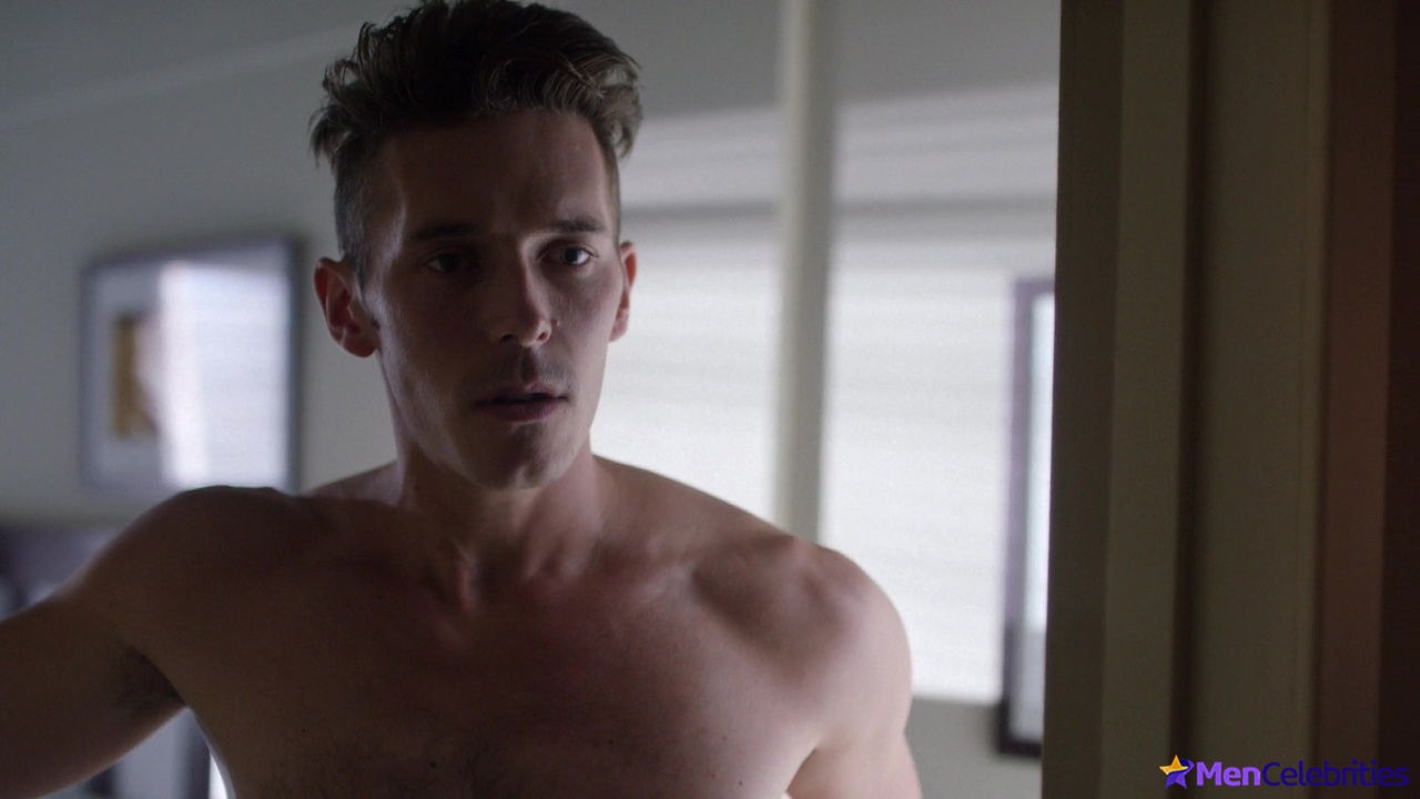 Sam Palladio nude scenes