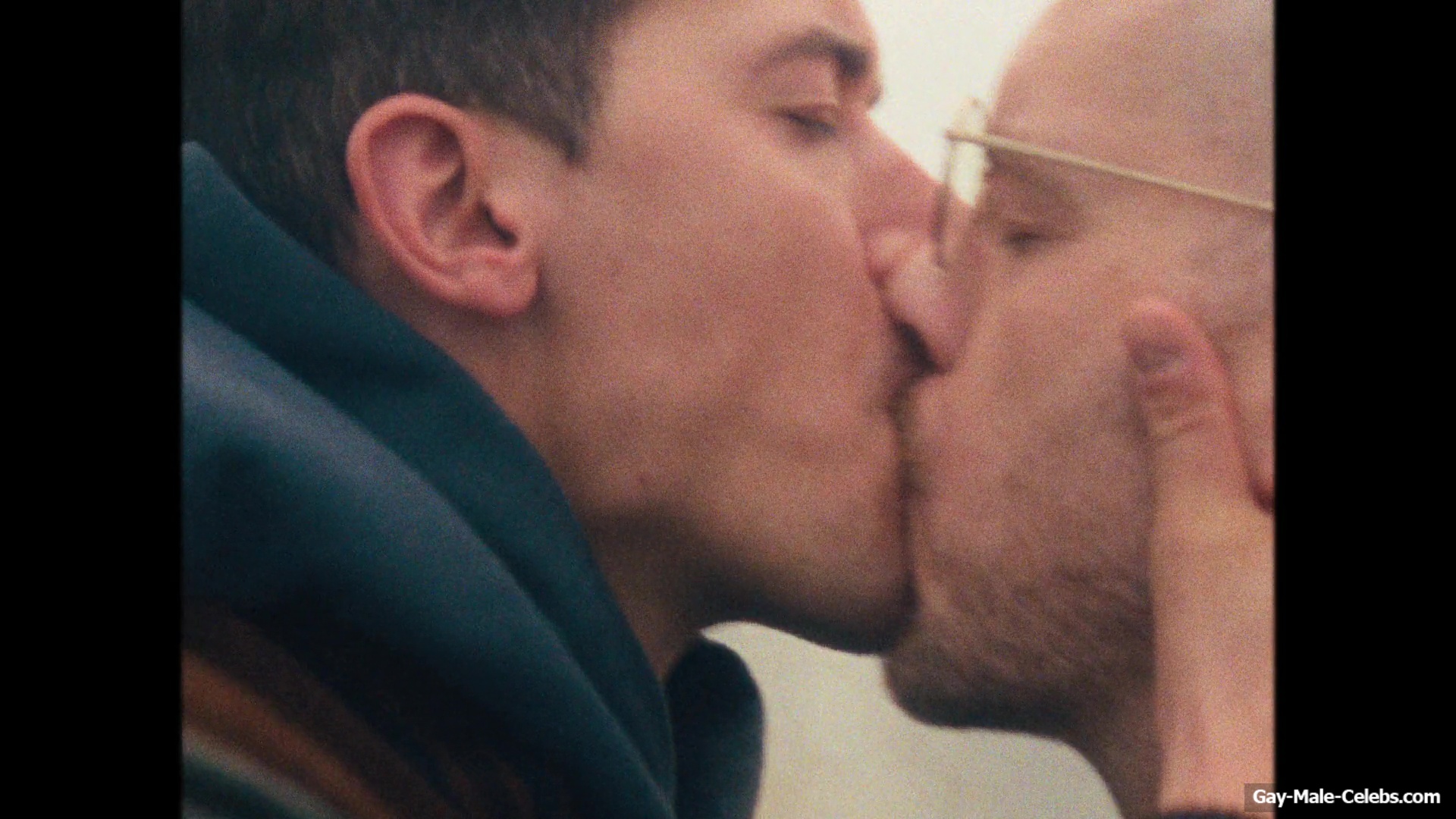 Tom Blyth nude in Plainclothes