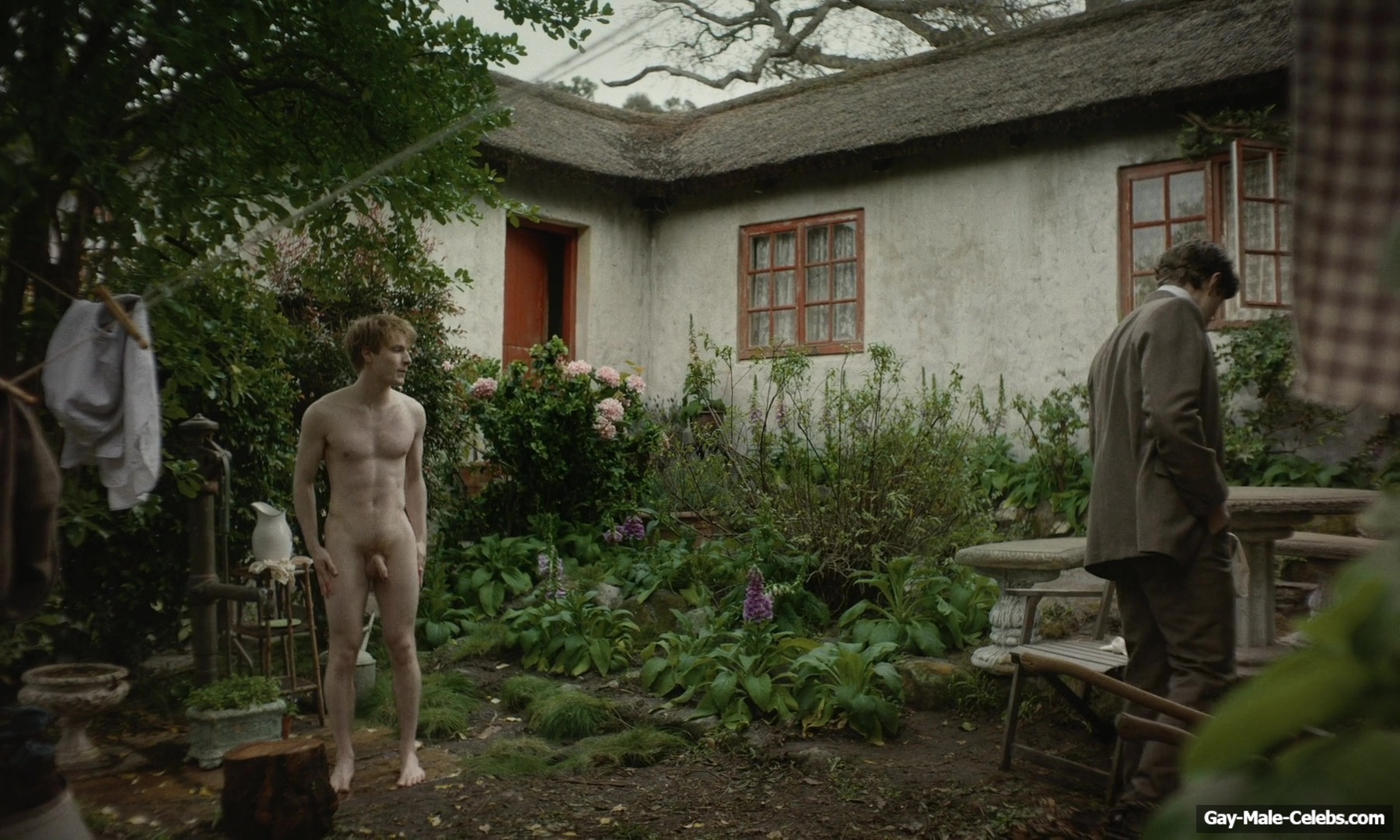 Louis Hofmann naked in Lilies Not for Me