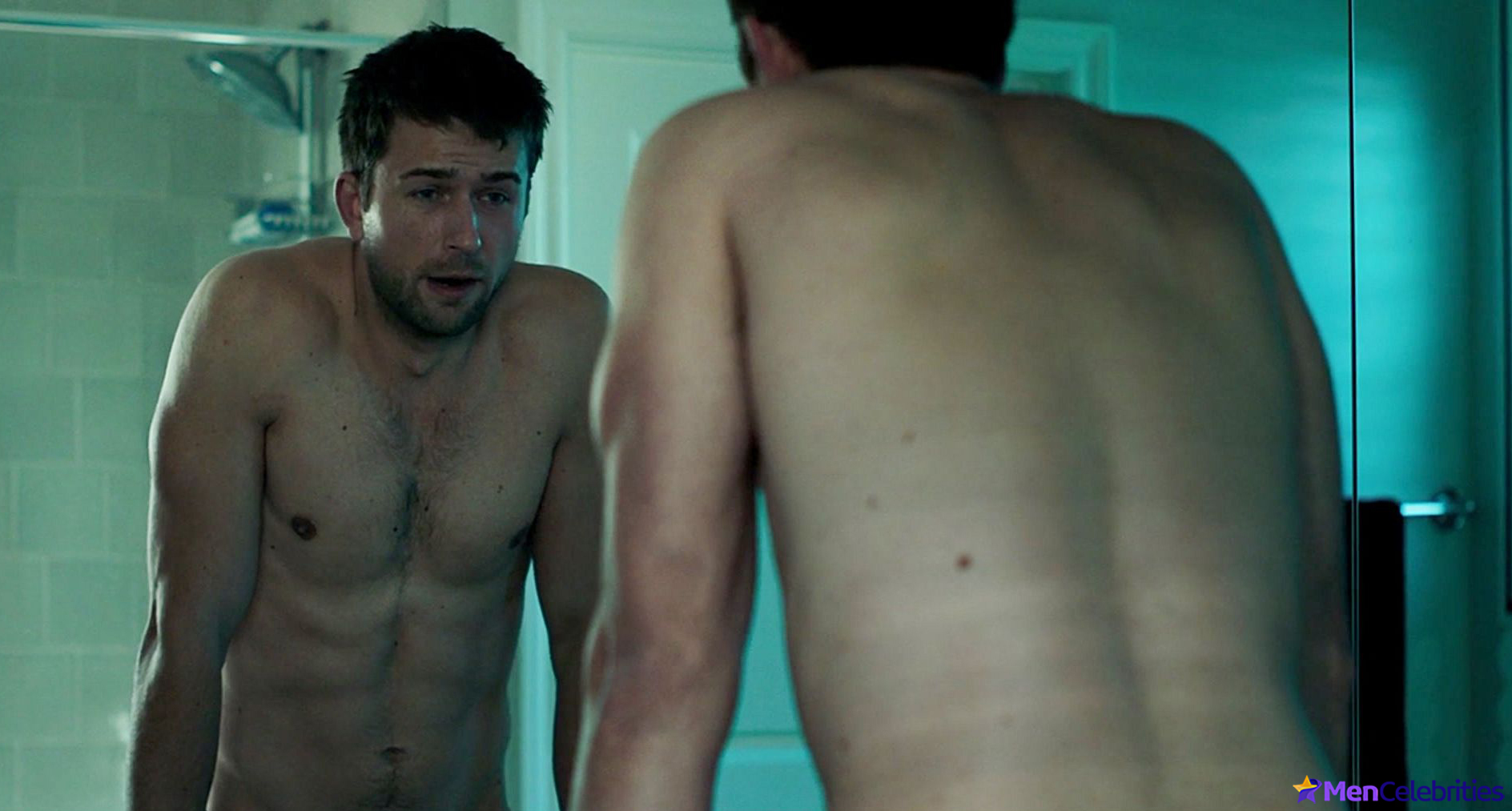 Brandon Sklenar nude scenes