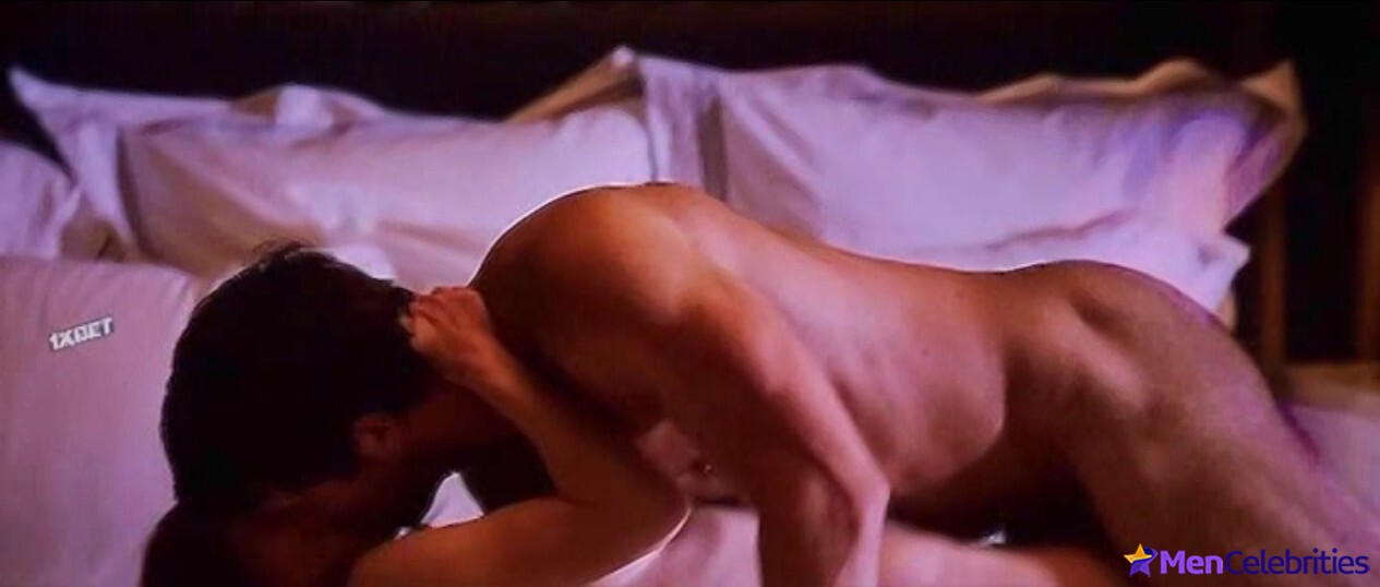 Brandon Sklenar nude sex