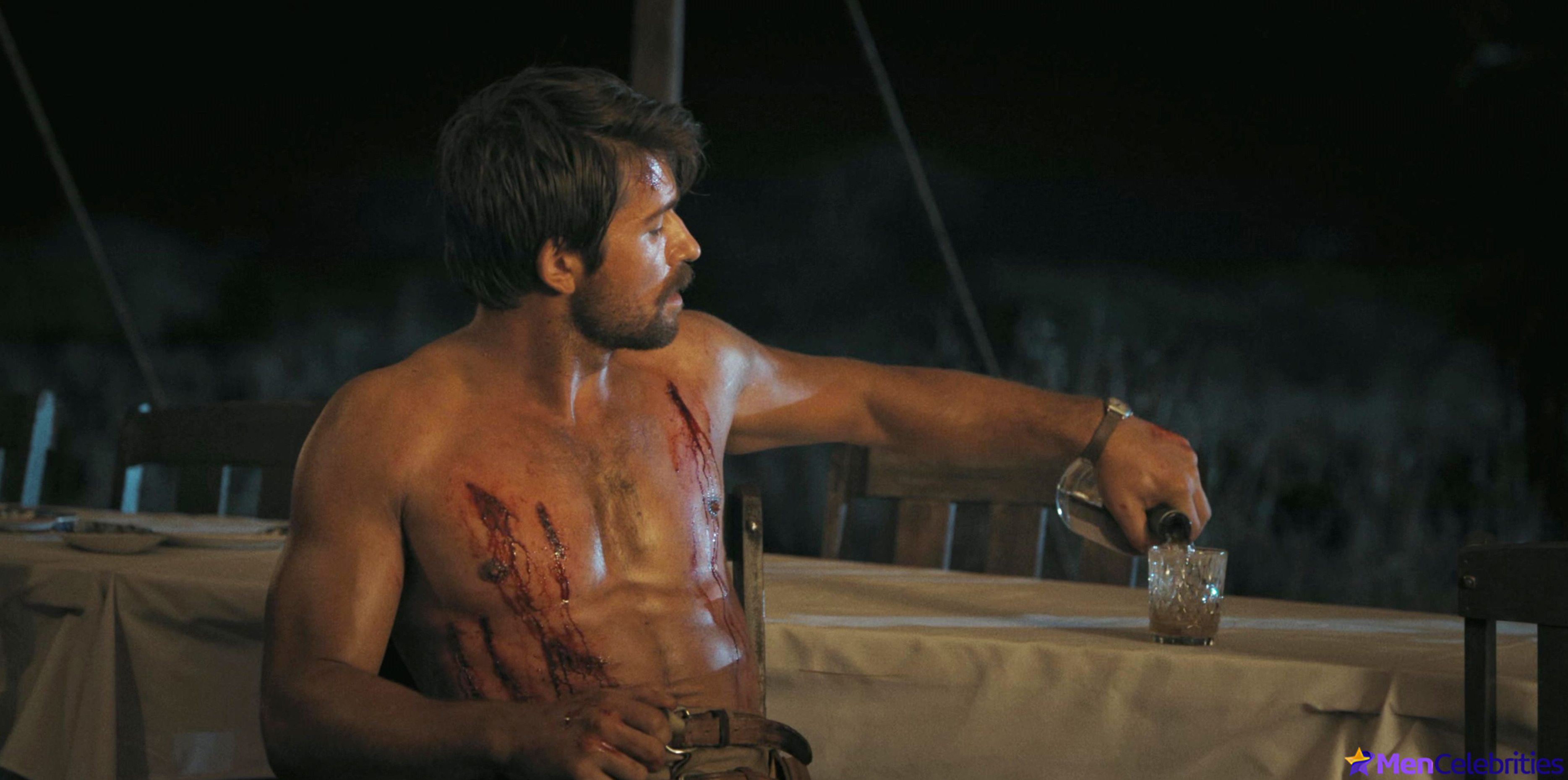 Brandon Sklenar nude scenes