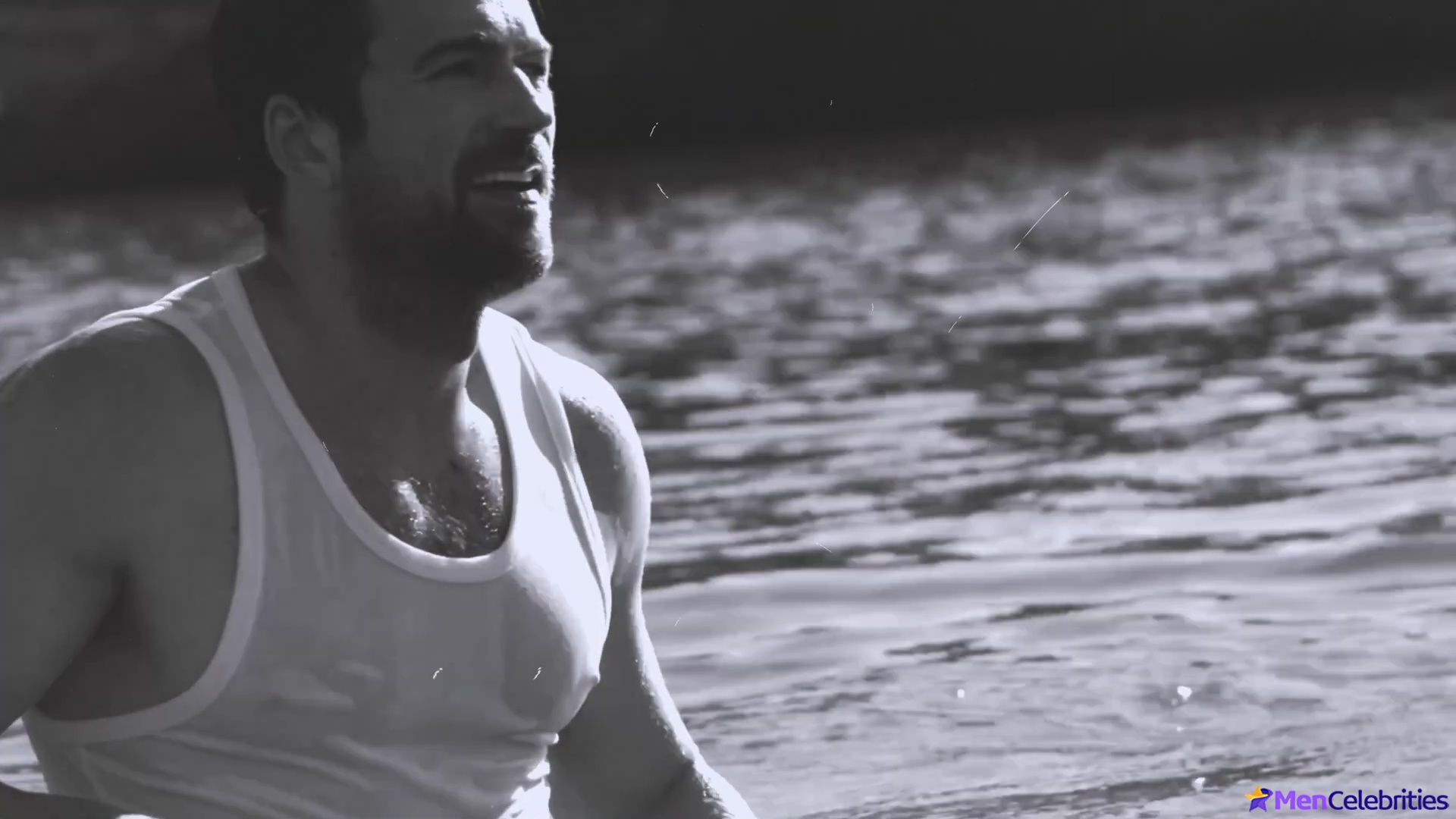 Brandon Sklenar nude scenes