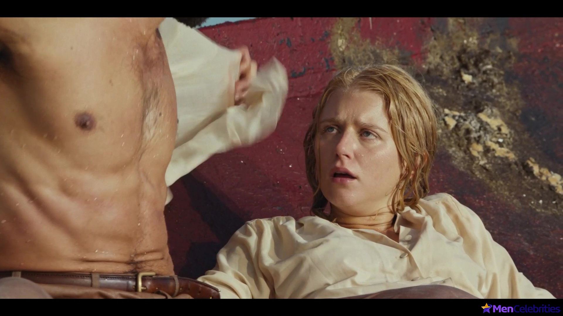 Brandon Sklenar nude scenes