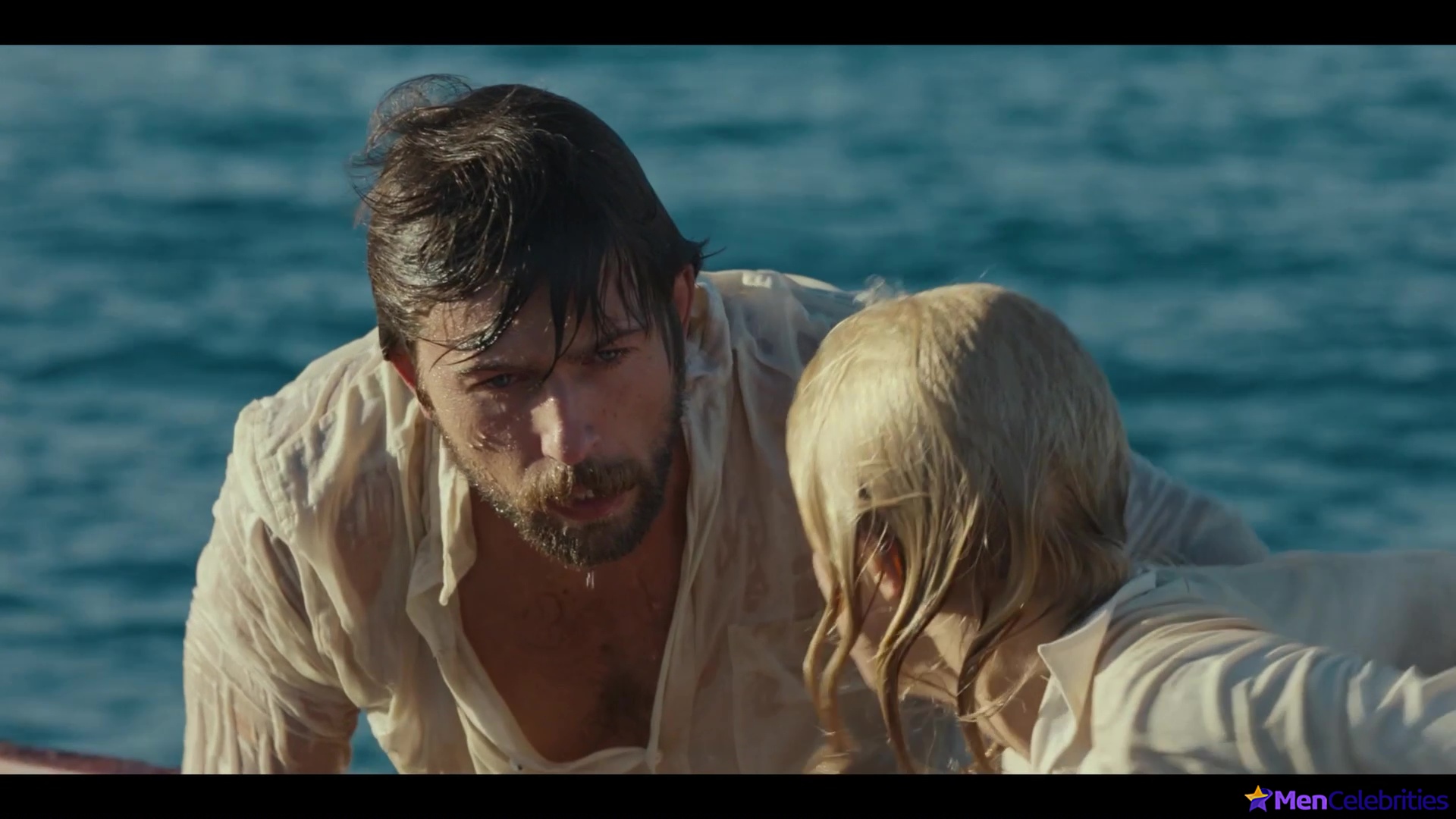 Brandon Sklenar nude scenes