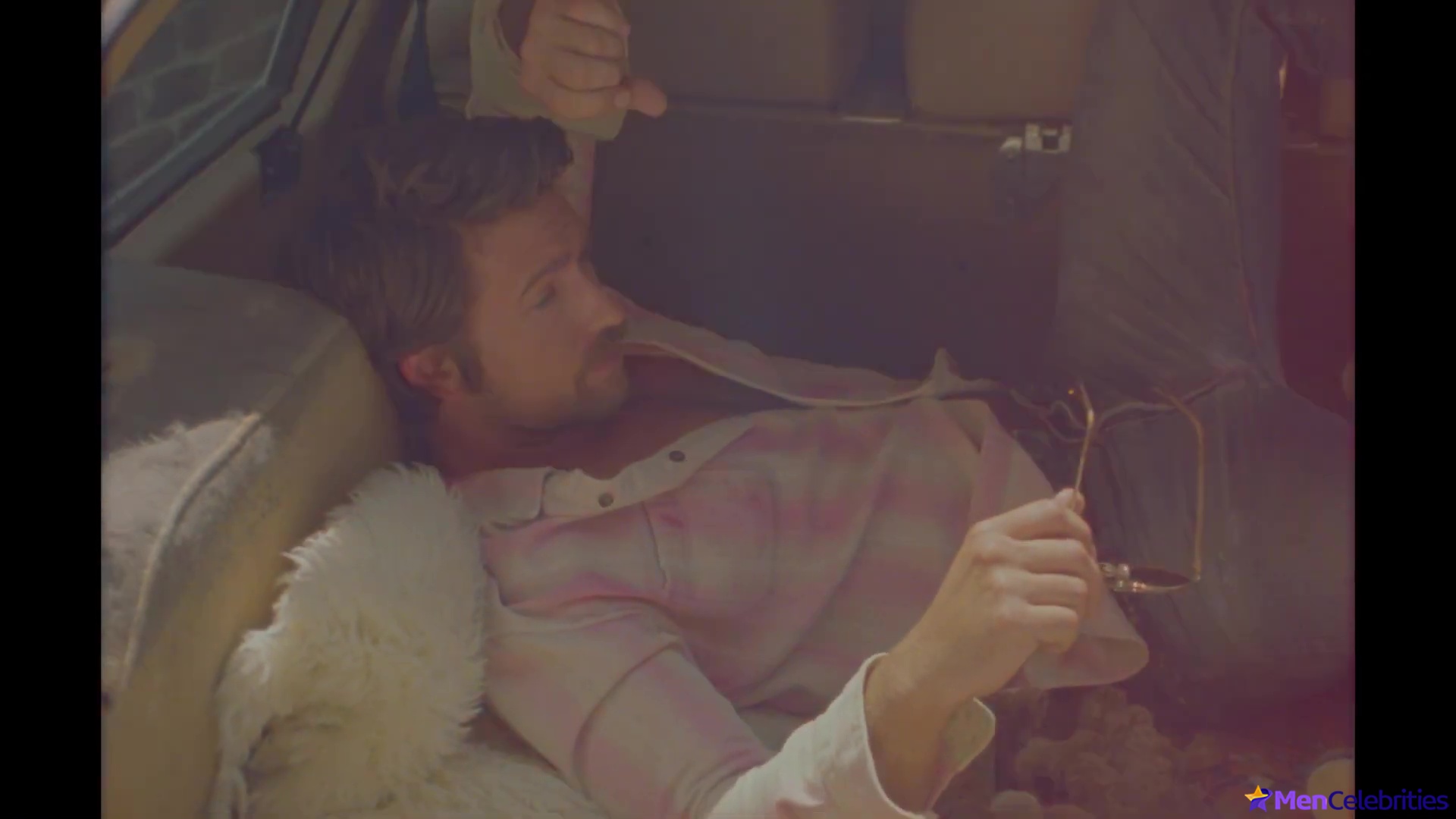 Brandon Sklenar nude scenes