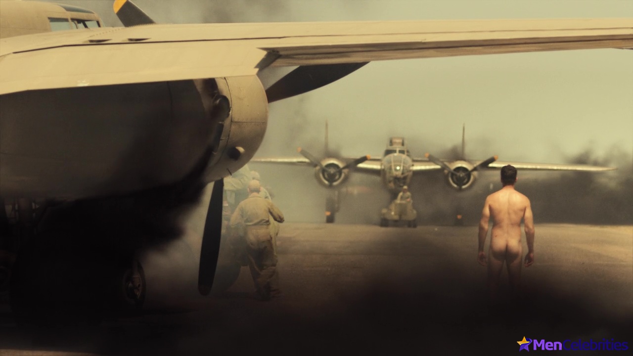 Christopher Abbott nude scenes