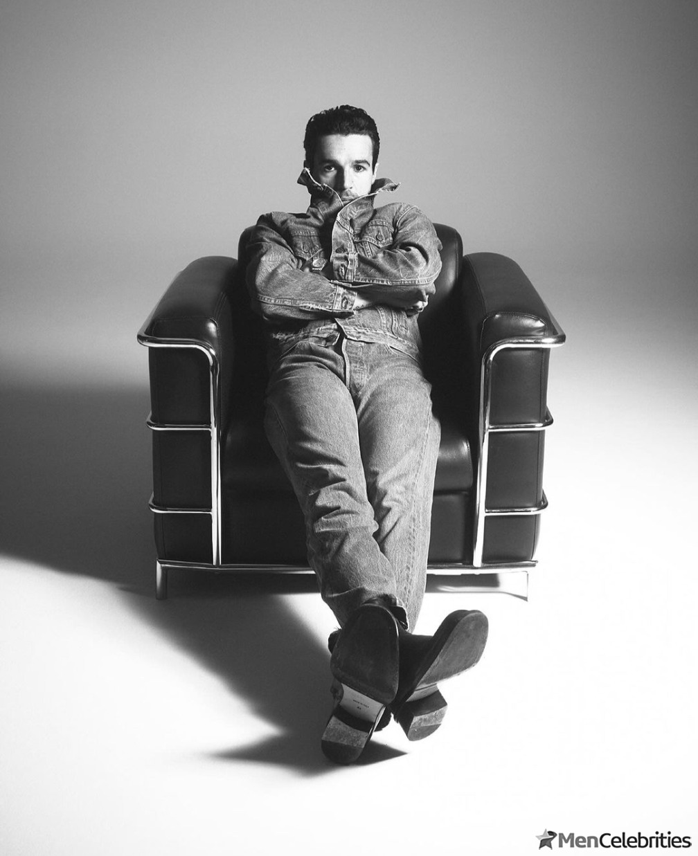 Christopher Abbott shirtless pics