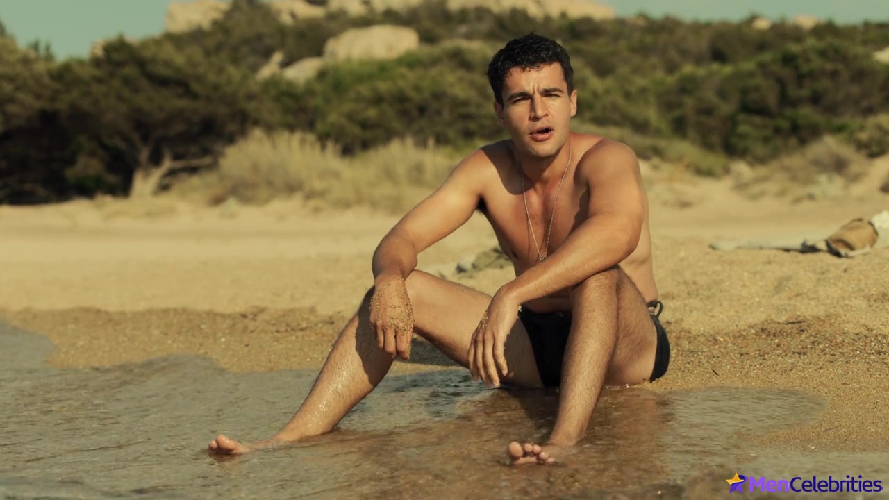 Christopher Abbott nude scenes