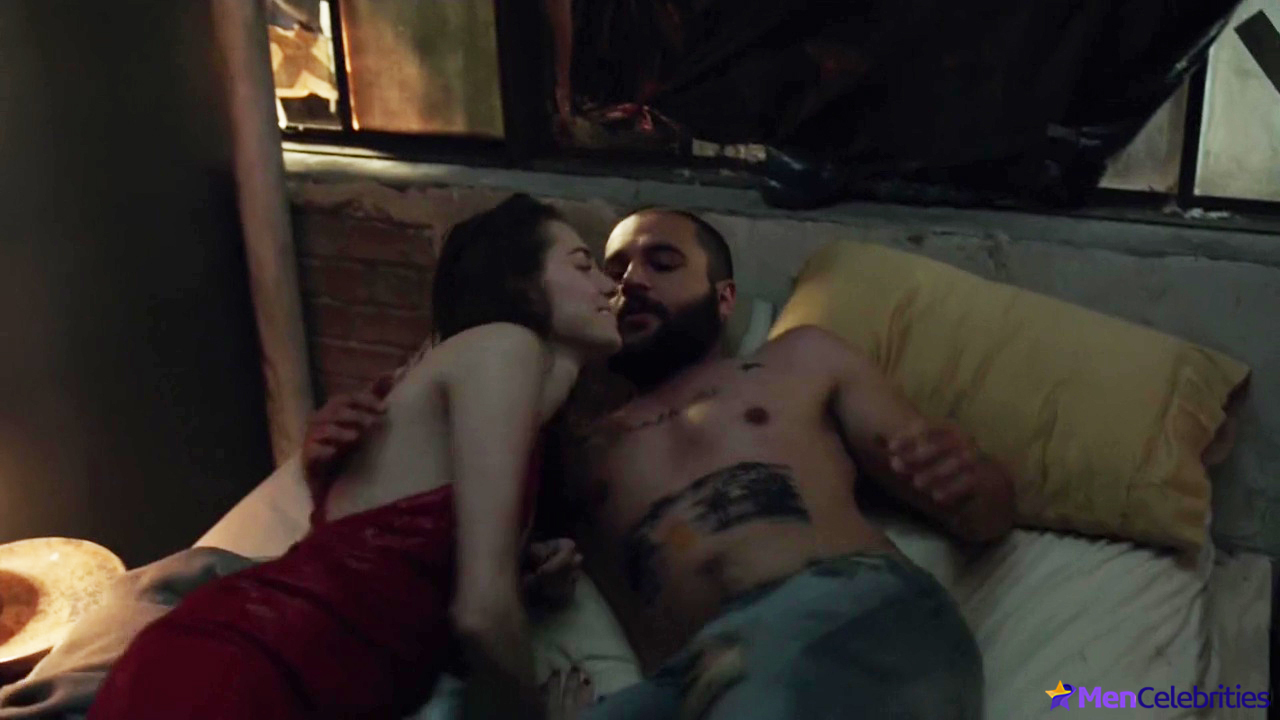 Christopher Abbott nude scenes