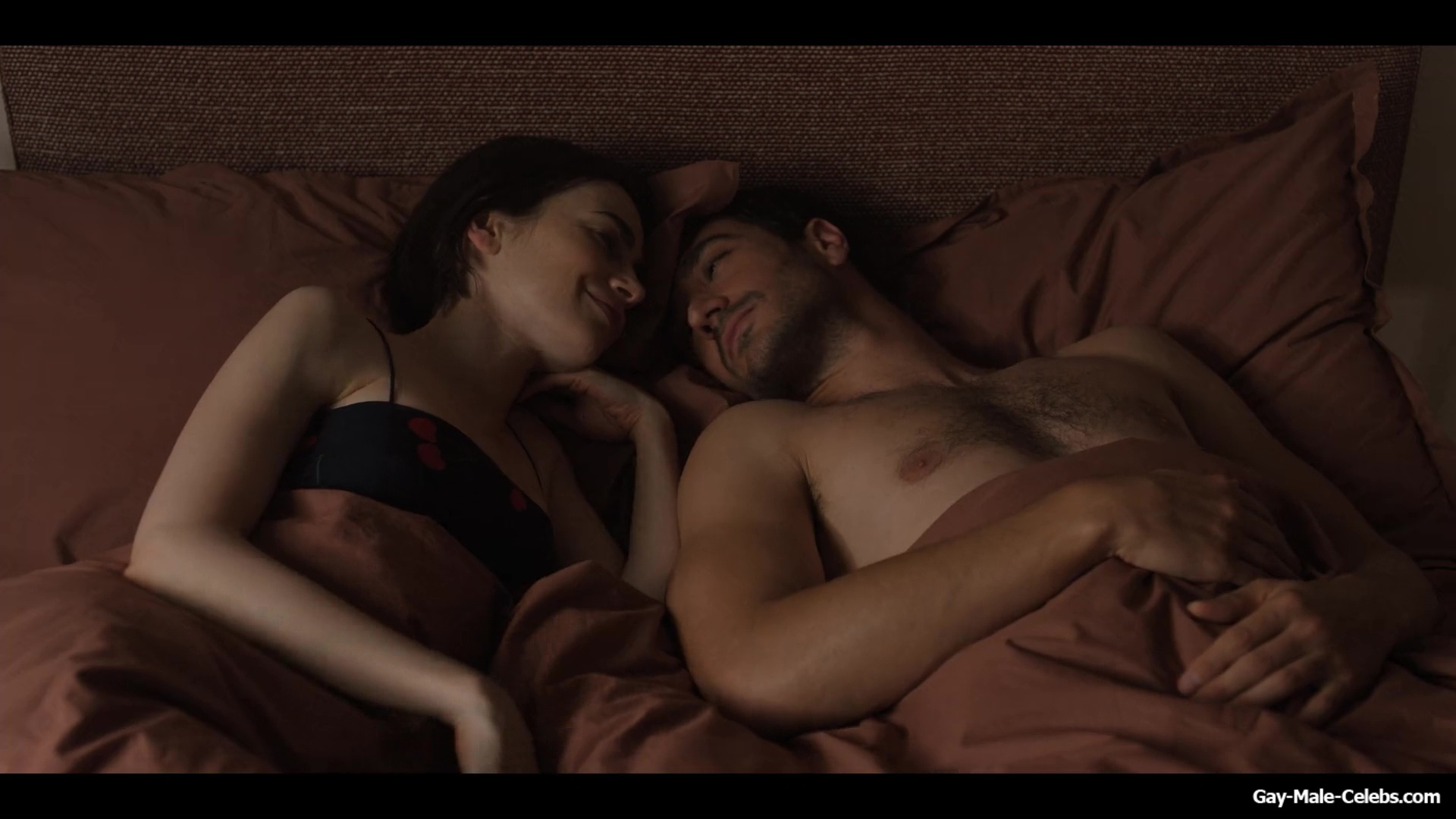 Eugenio Franceschini nude in Emily in Paris