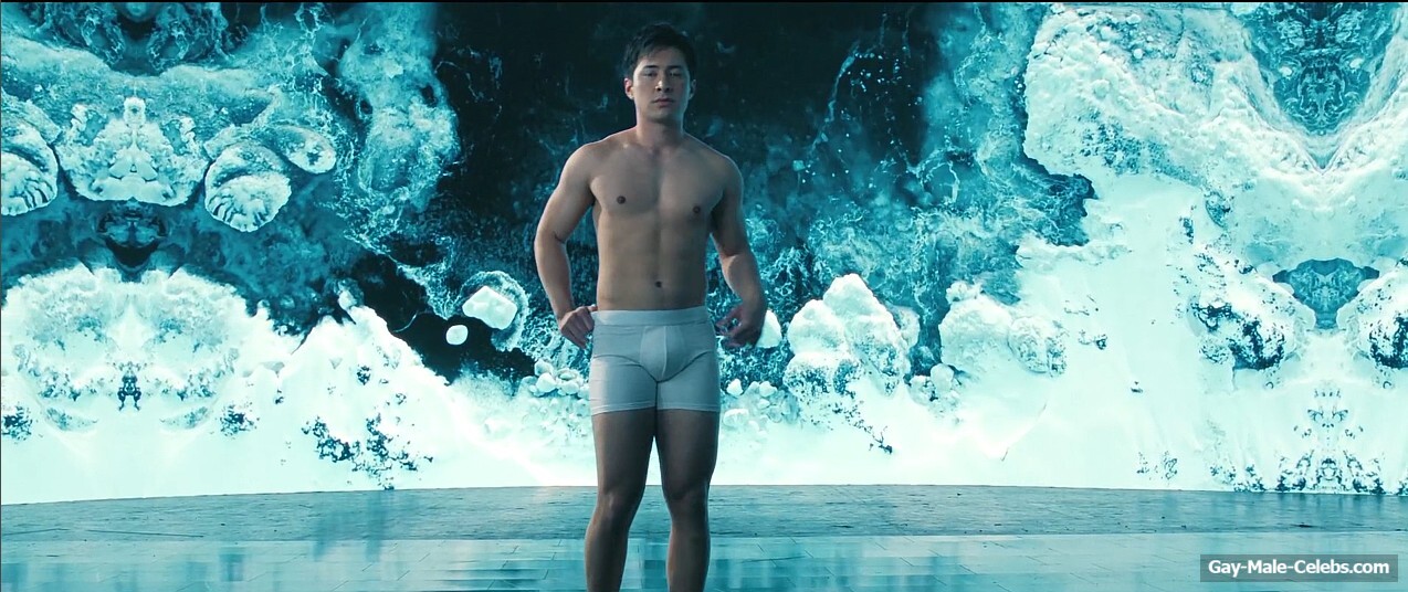 Hudson Williams Connor Storrie nude in Heated Rivalry