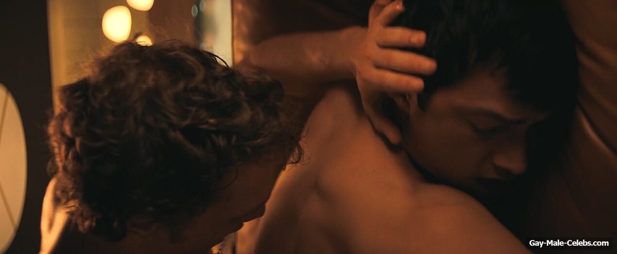 Hudson Williams Connor Storrie nude in Heated Rivalry