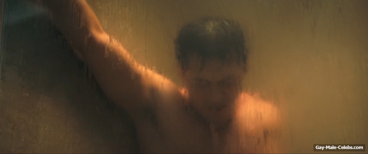 Hudson Williams Connor Storrie nude in Heated Rivalry