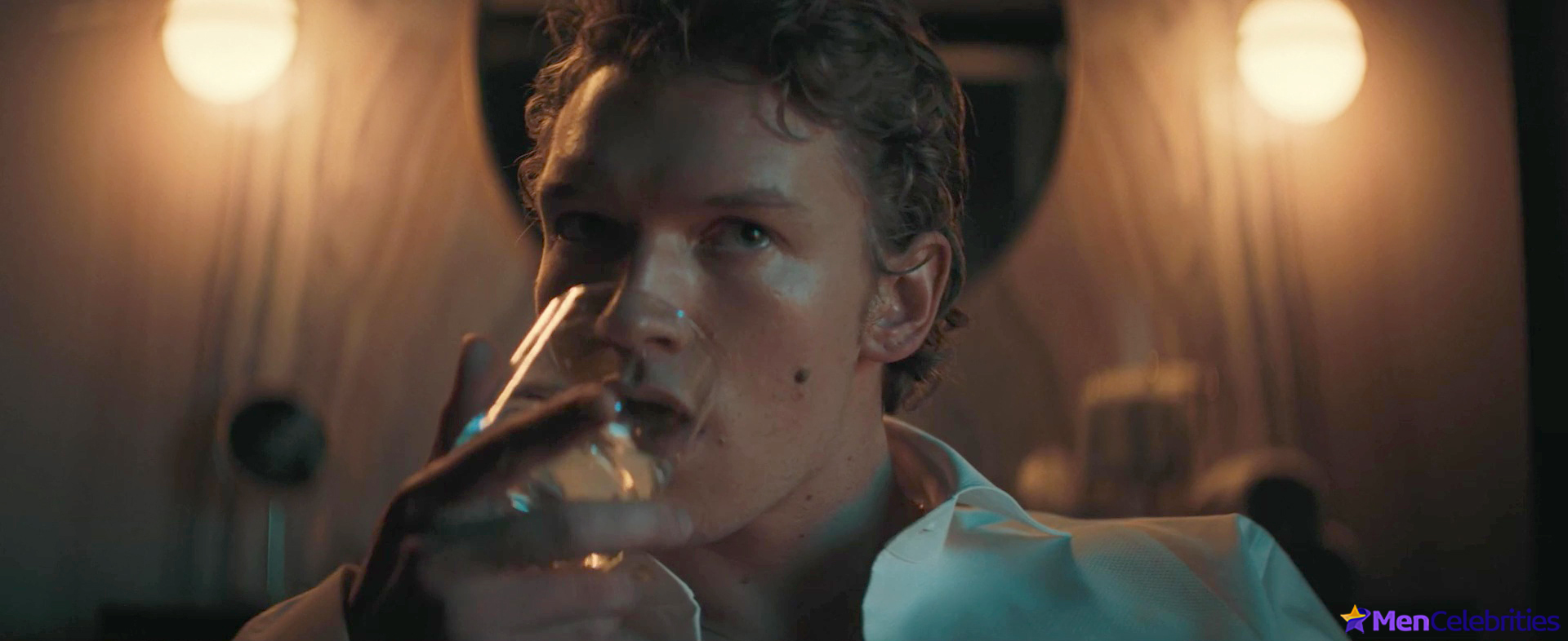 Hudson Williams nude scenes