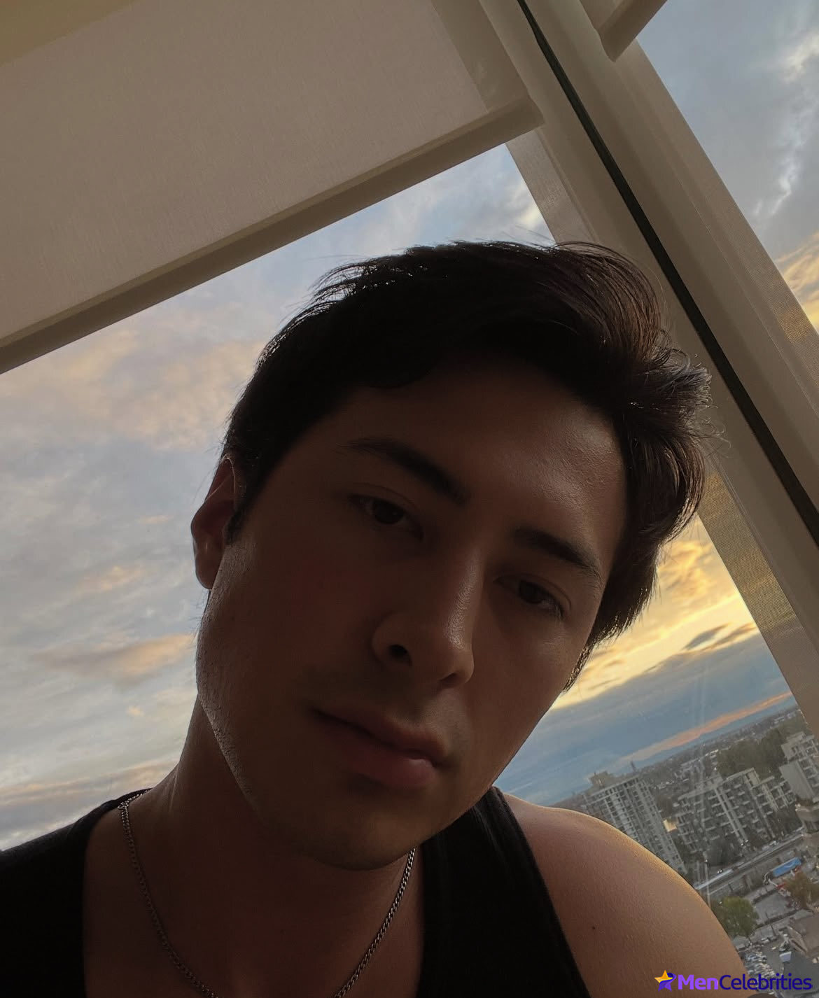 Hudson Williams sexy pics