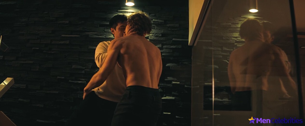 Nude Gay Sex in Heated Rivalry