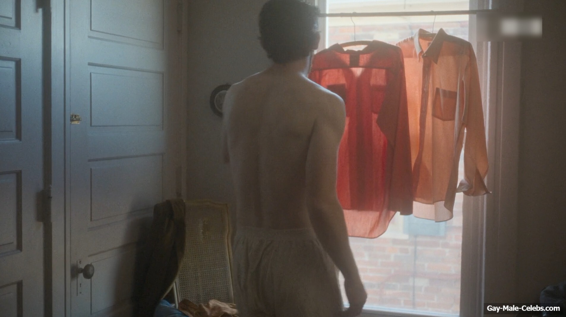 Josh O'Connor shirtless in The Mastermind