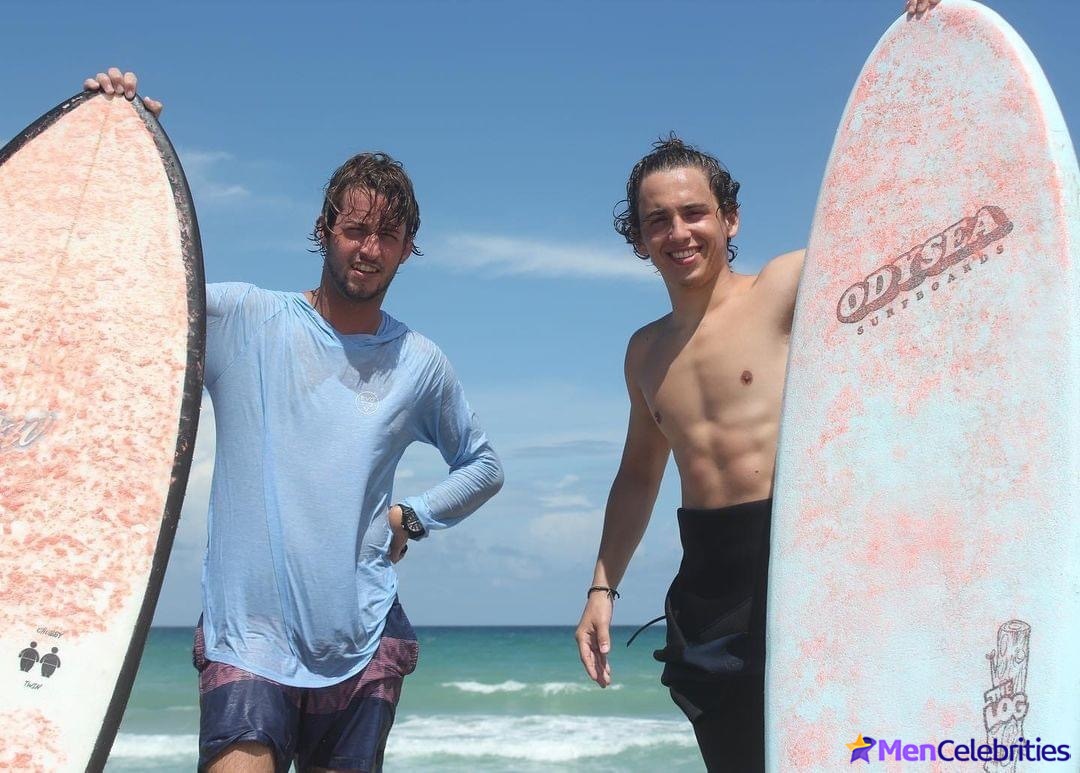 Marcello Hernandez shirtless photos