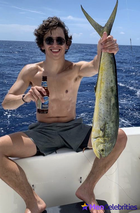 Marcello Hernandez shirtless photos