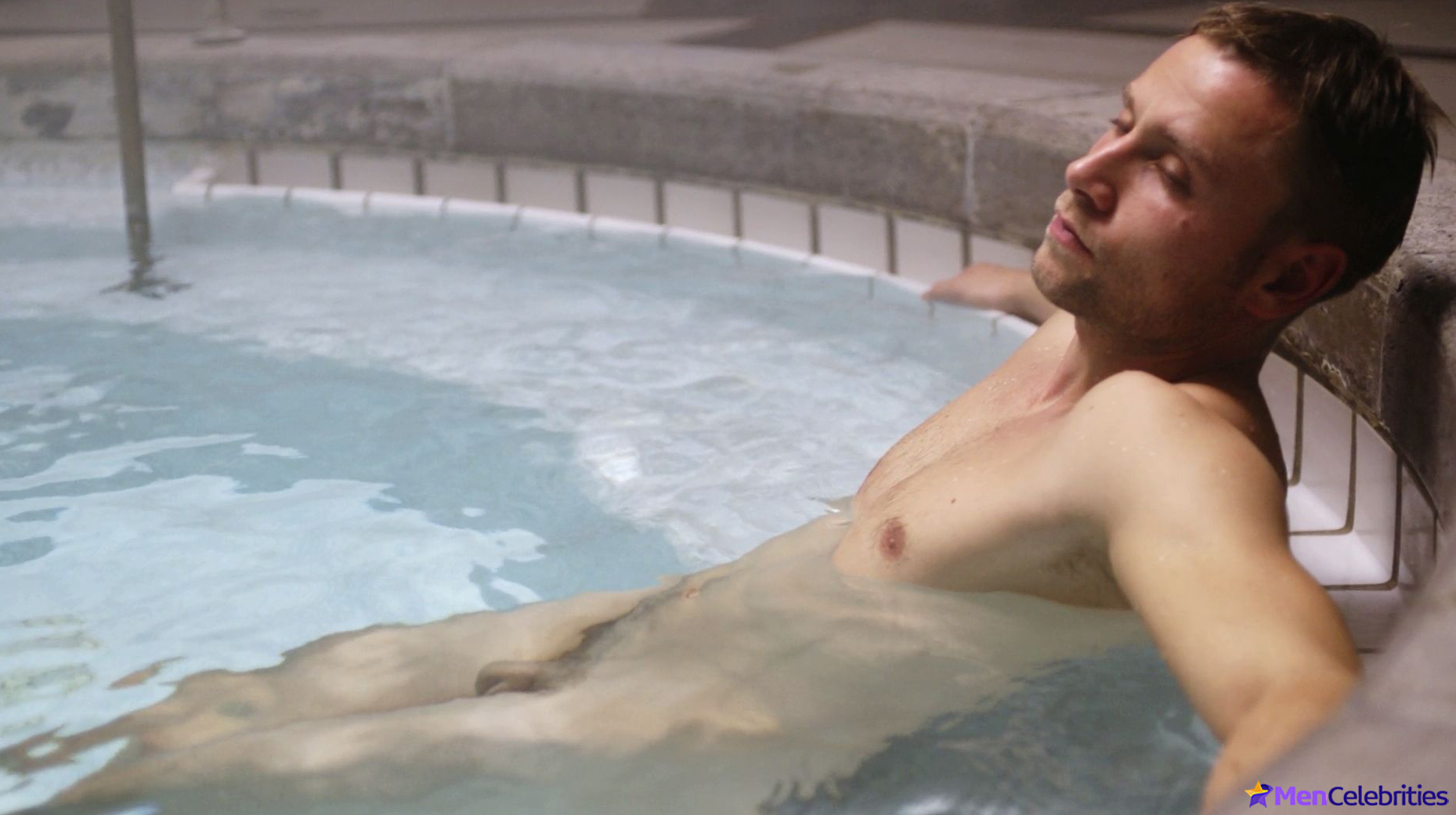 Max Riemelt nude and sex photos