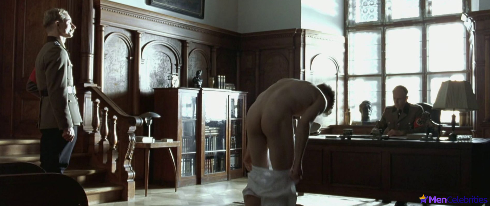 Max Riemelt nude and sex photos