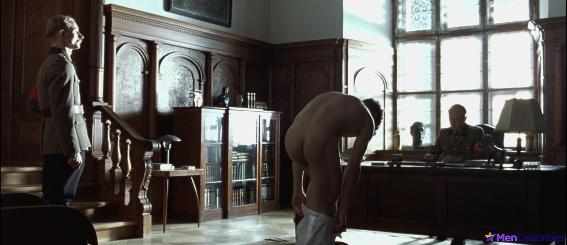 Max Riemelt nude and sex photos