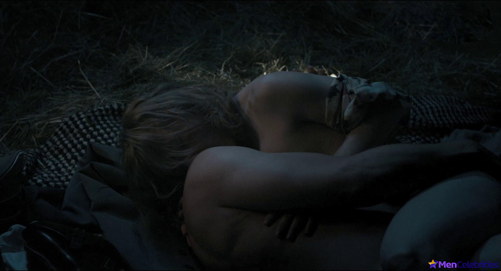 Max Riemelt nude and sex photos