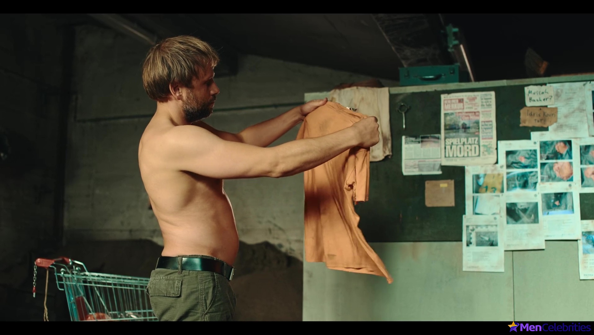 Max Riemelt nude and sex photos