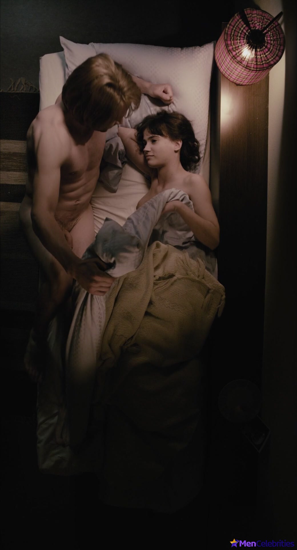 Max Riemelt nude and sex photos