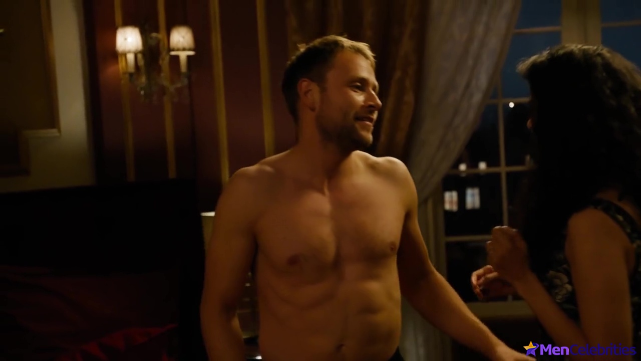 Max Riemelt nude and sex photos