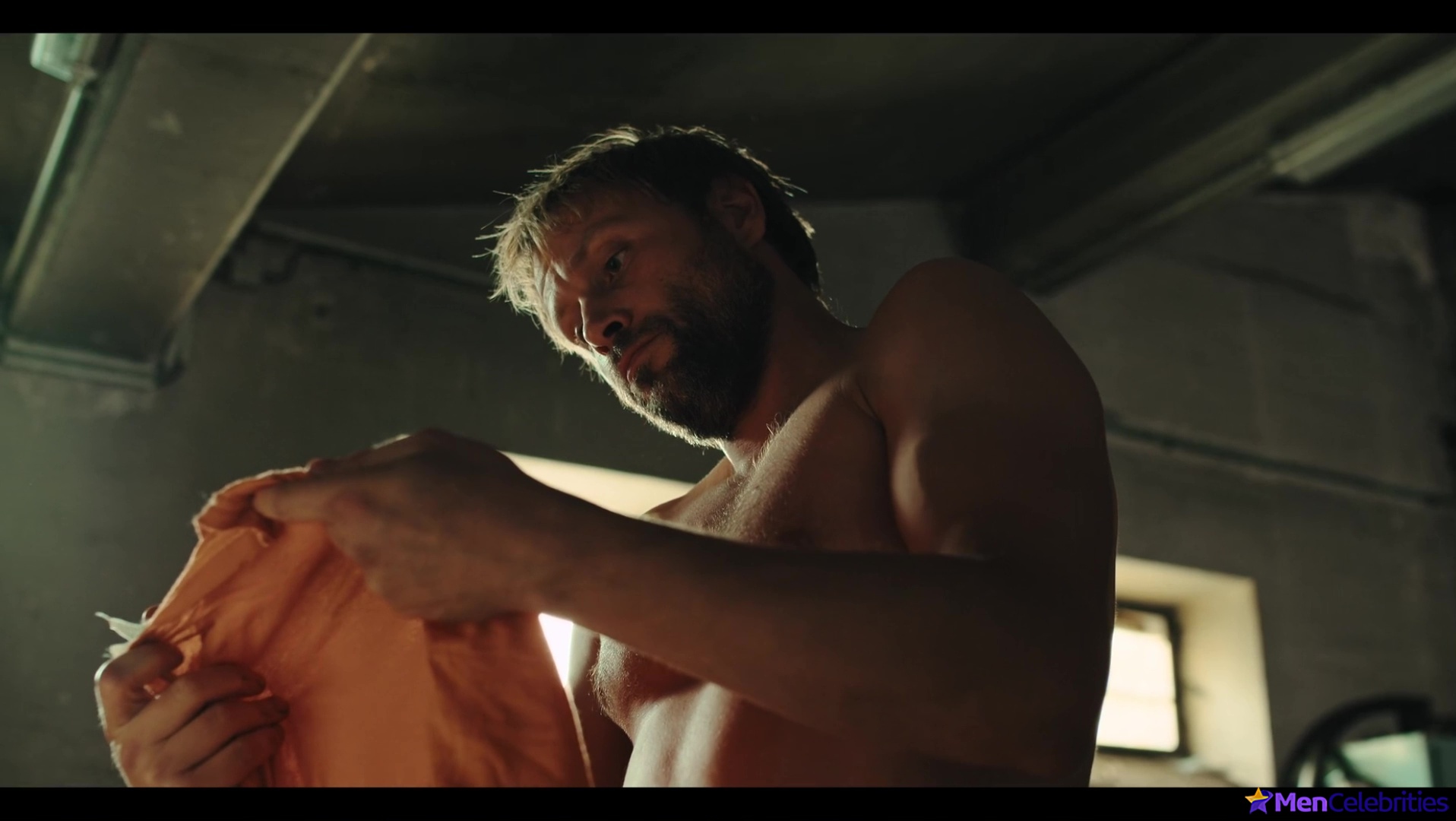 Max Riemelt nude and sex photos