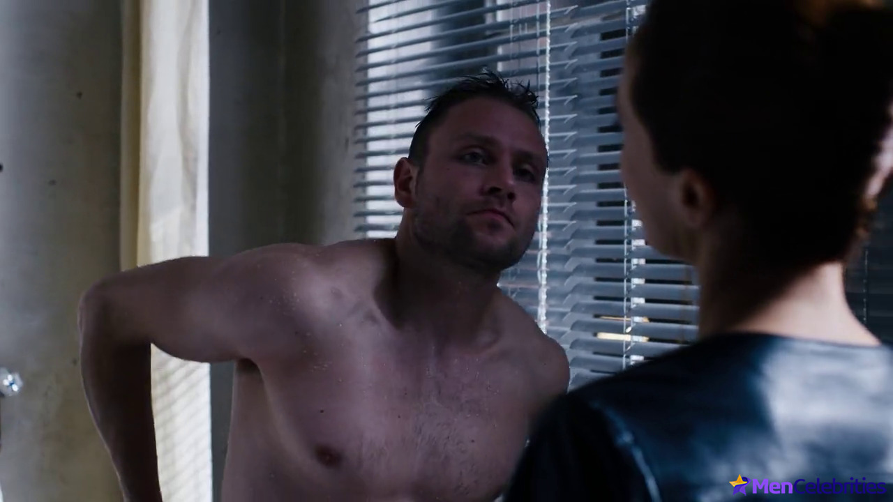 Max Riemelt nude and sex photos
