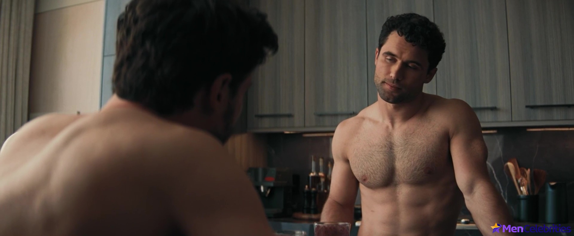 Robbie Graham-Kuntz nude gay scenes