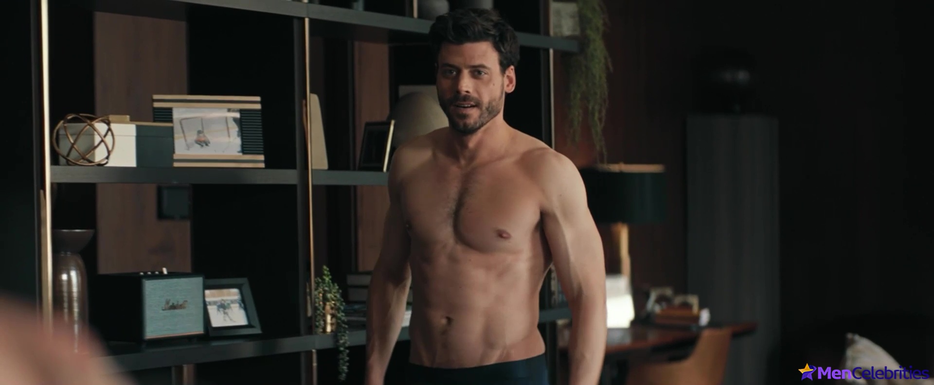 Robbie Graham-Kuntz nude gay scenes