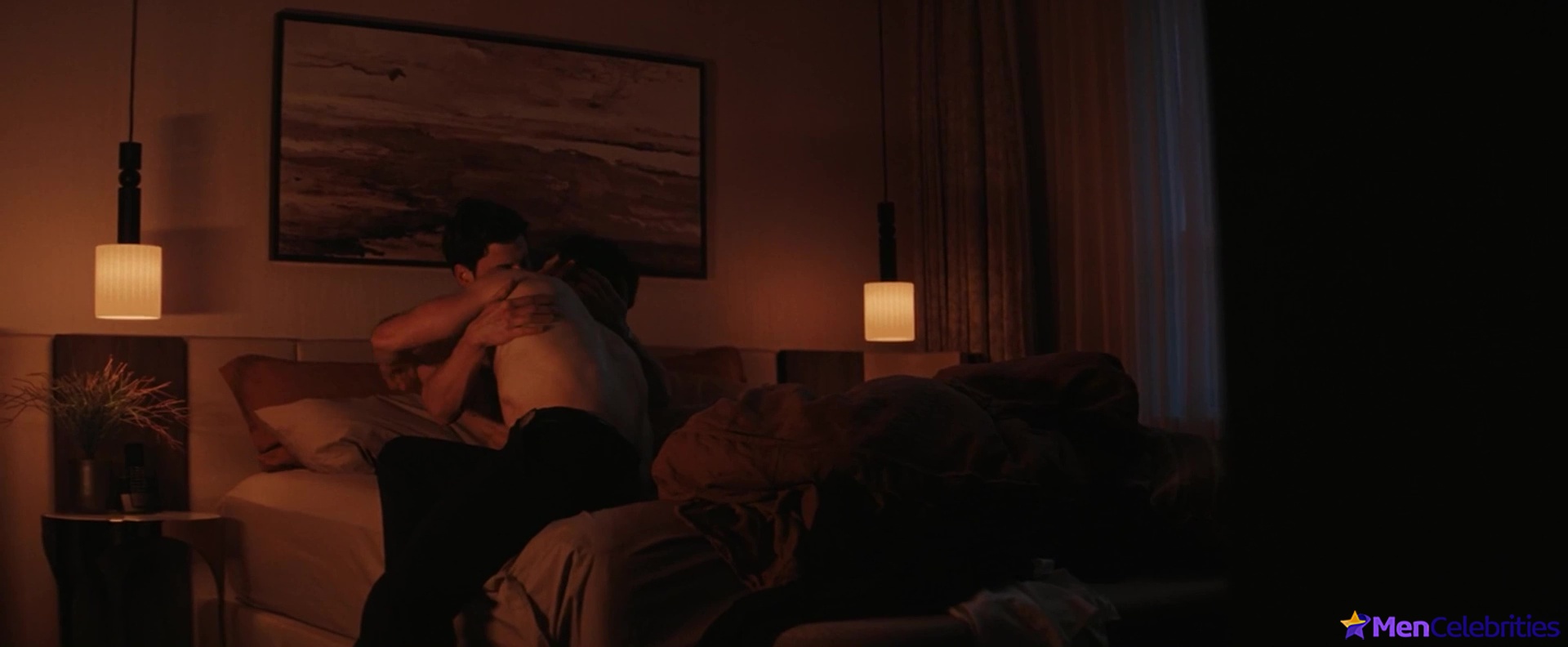 Robbie Graham-Kuntz nude gay scenes