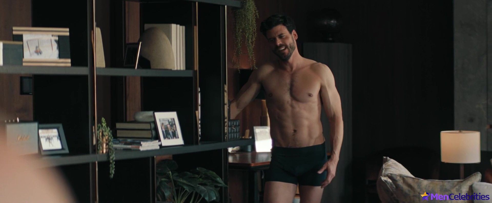 Robbie Graham-Kuntz nude gay scenes