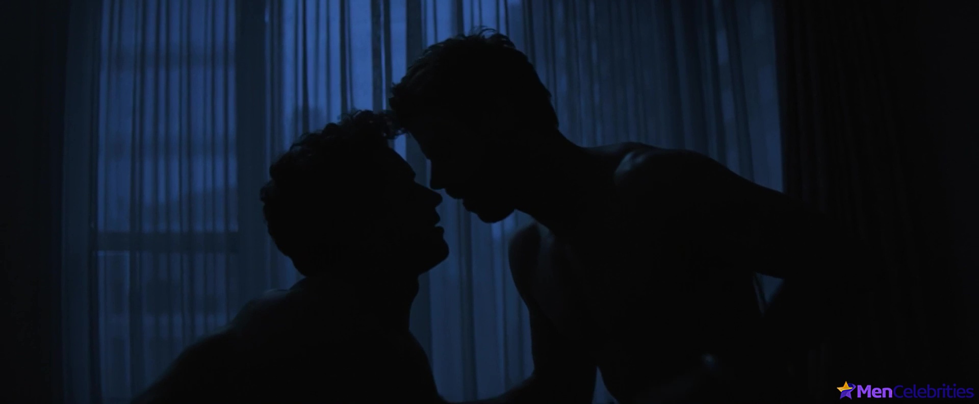 Robbie Graham-Kuntz nude gay scenes