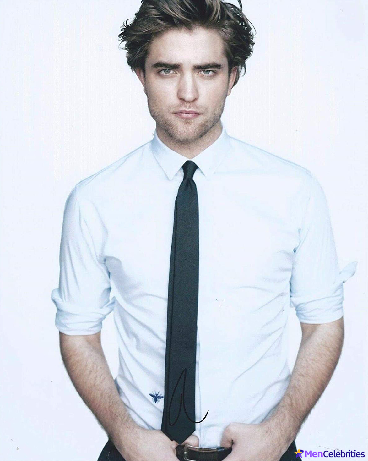 Robert Pattinson sexy
