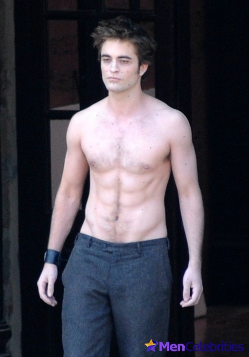 Robert Pattinson bulge
