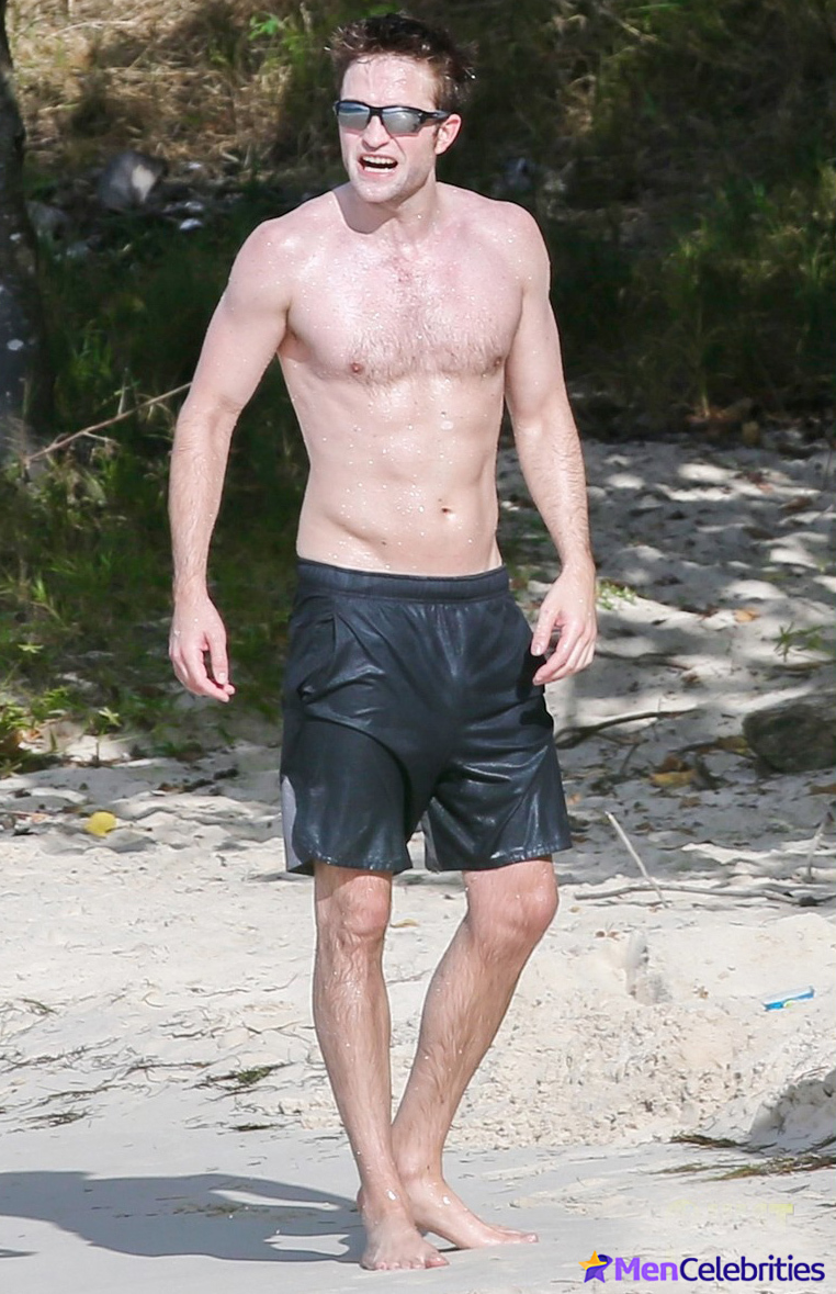 Robert Pattinson jerk off