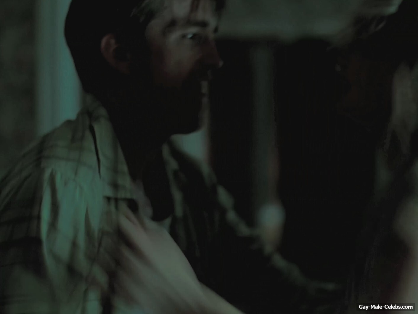 Robert Pattinson nude in Die My Love