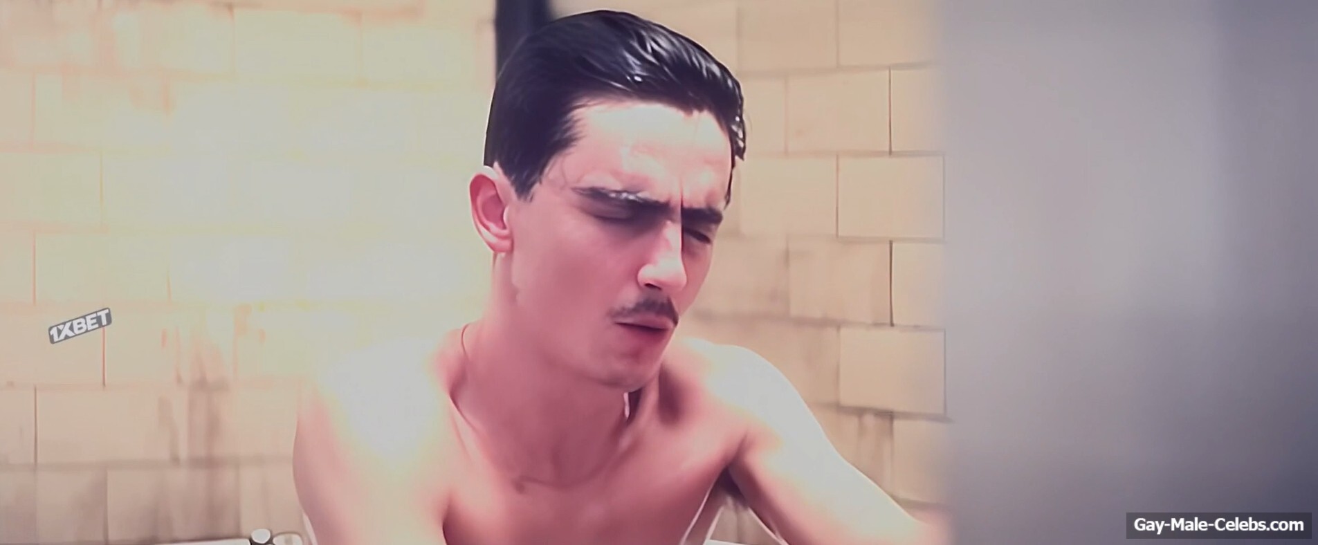 Timothee Chalamet nude in Marty Supreme