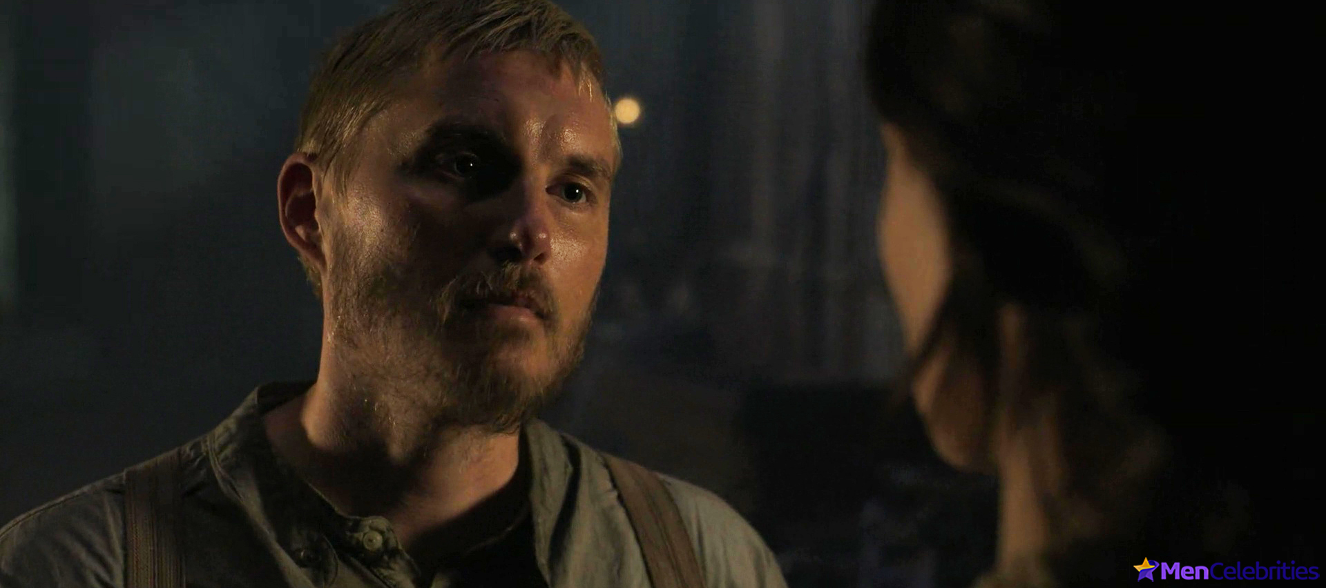 Toby Hemingway nude scenes