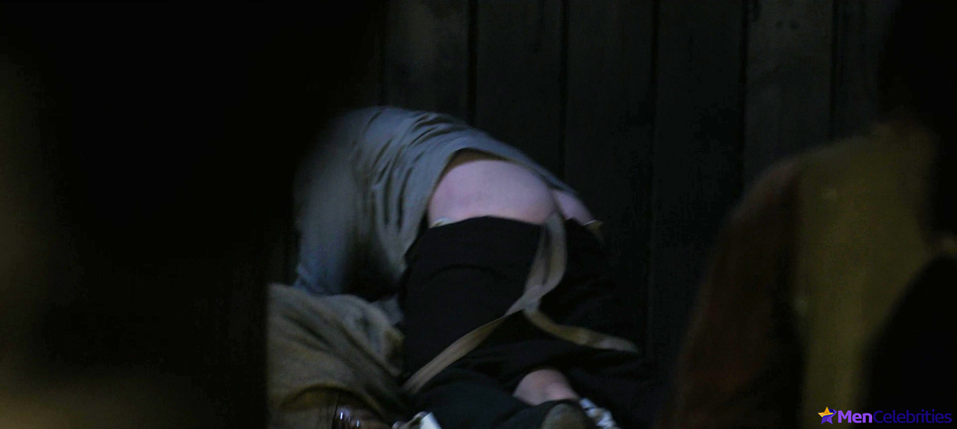 Toby Hemingway nude scenes