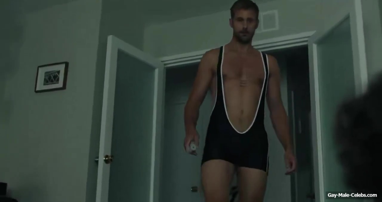 Alexander Skarsgard and Harry Melling gay sex in Pillion