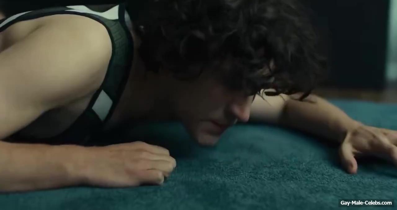 Alexander Skarsgard and Harry Melling gay sex in Pillion