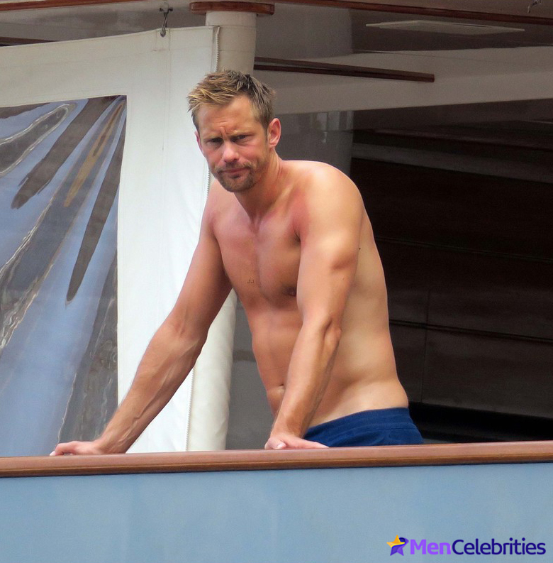 Alexander Skarsgard penis photos