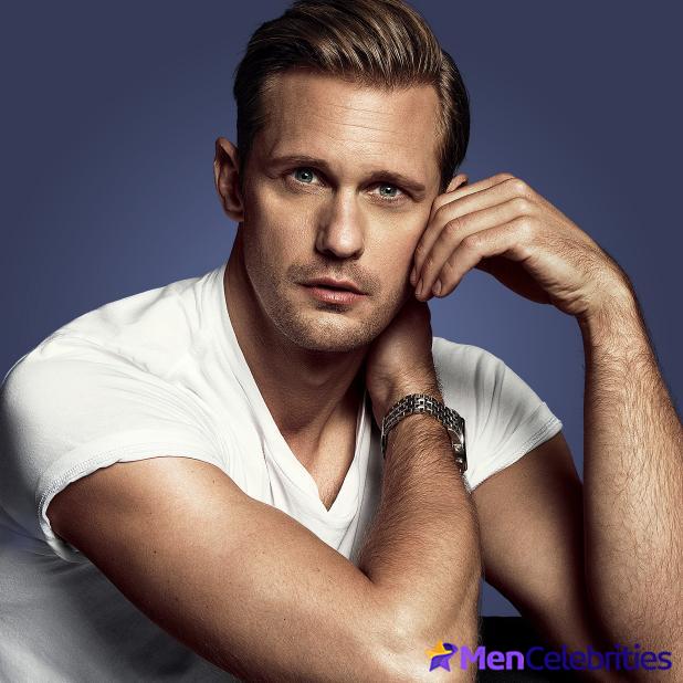 Alexander Skarsgard exposed
