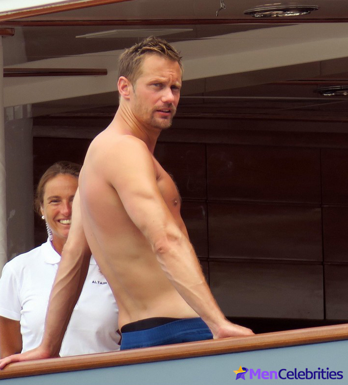 Alexander Skarsgard nude photos